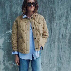 Zara Beige Quilted Puffer Jacket, size Medium!